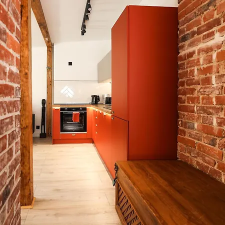Brick And Wood Бидгощ