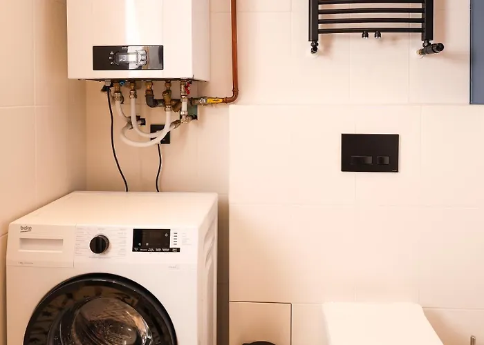 아파트 Brick And Wood 비드고슈치